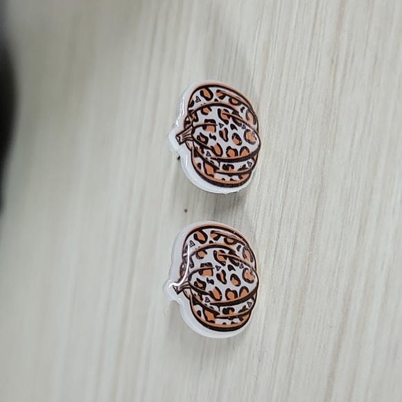 Animal Print Pumpkin Stud Earrings - Picture 3 of 5